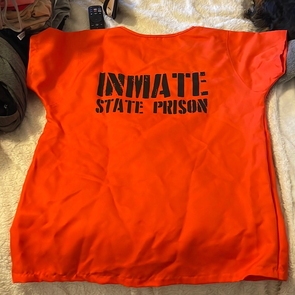 Inmate costume